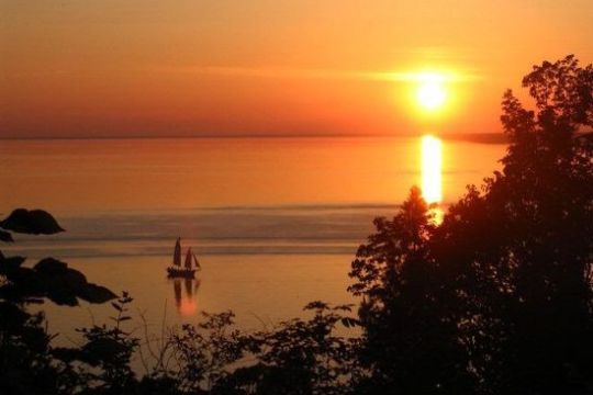 Fish Creek sunset over the water